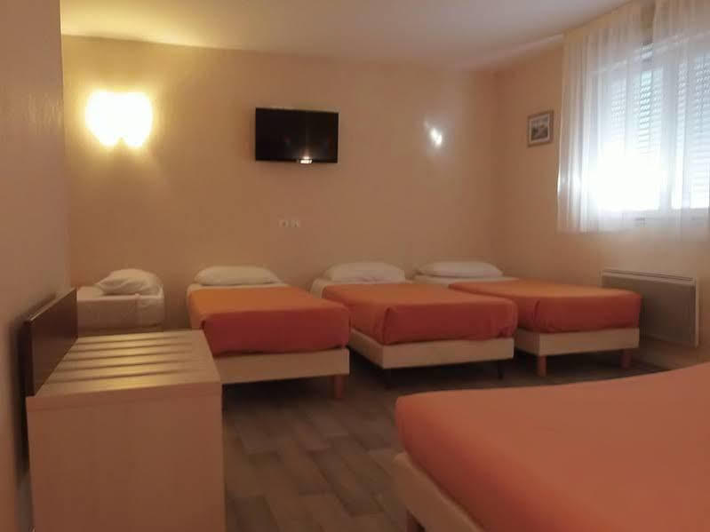 Hotel Azur Saint Junien Cit'Hotel المظهر الخارجي الصورة